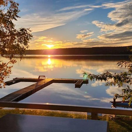 Auberge Et Chalets Sur Le Lac Lac-Mégantic Zewnętrze zdjęcie