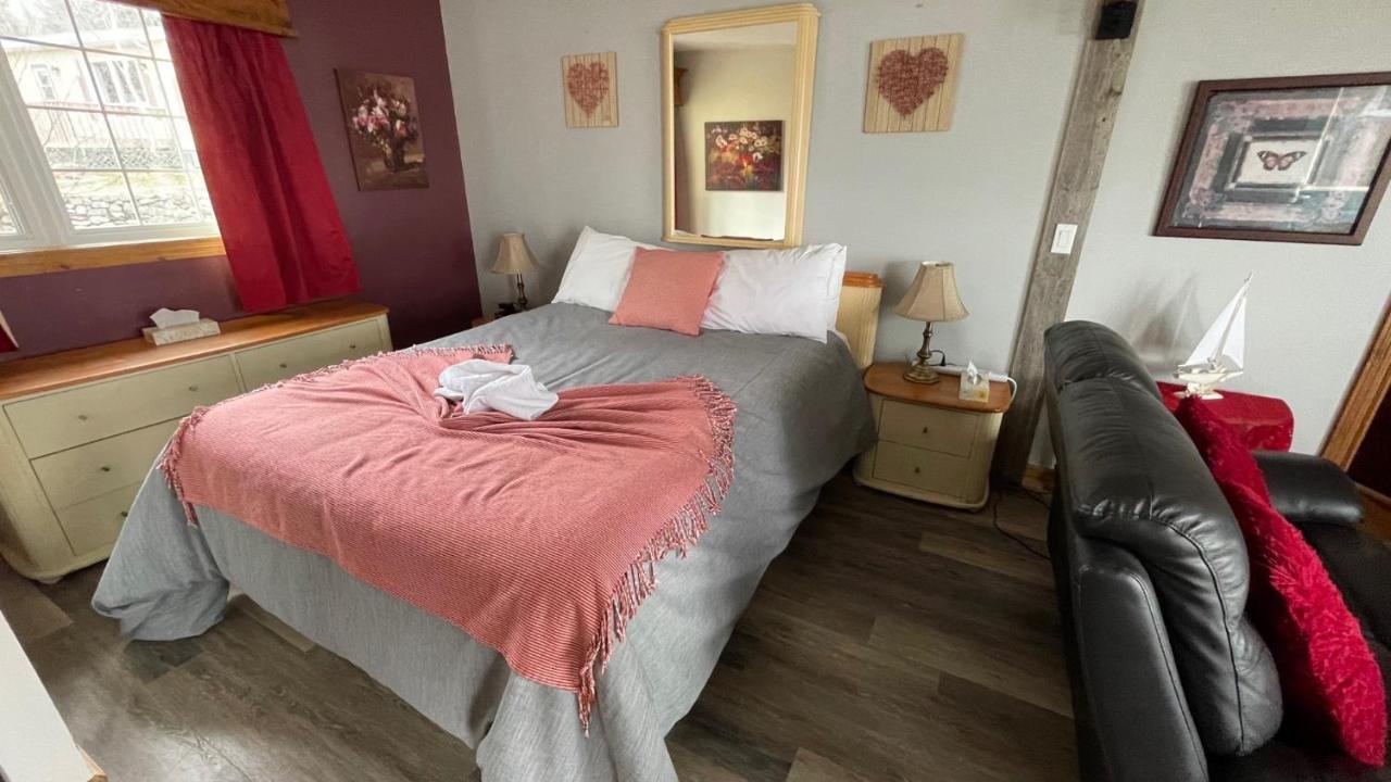 Auberge Et Chalets Sur Le Lac Lac-Mégantic Zewnętrze zdjęcie