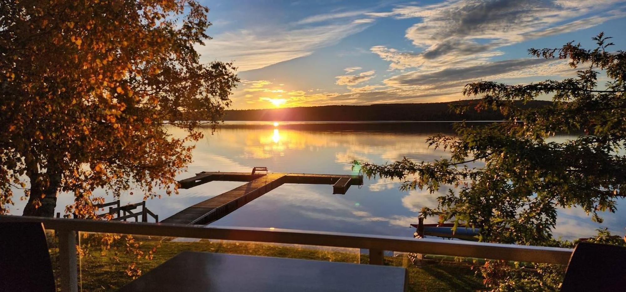 Auberge Et Chalets Sur Le Lac Lac-Mégantic Zewnętrze zdjęcie