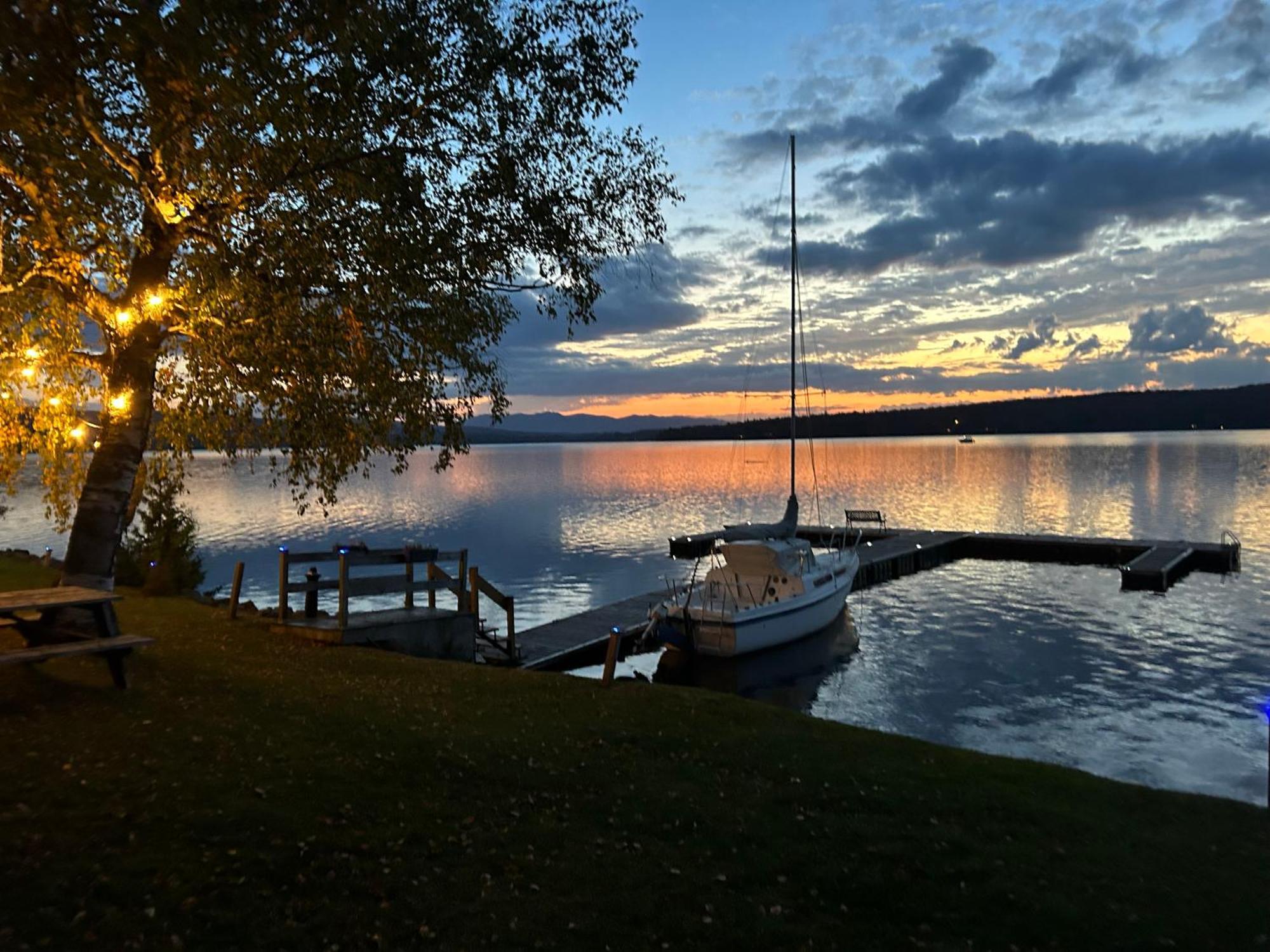 Auberge Et Chalets Sur Le Lac Lac-Mégantic Zewnętrze zdjęcie
