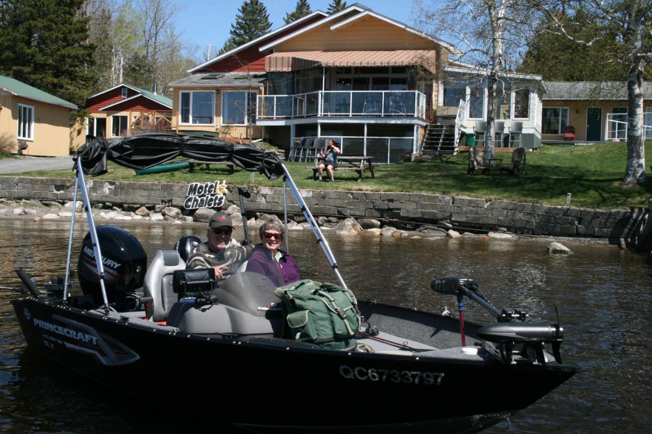 Auberge Et Chalets Sur Le Lac Lac-Mégantic Zewnętrze zdjęcie